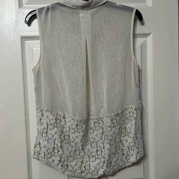 Kimchi Blue cream lace embroidered sheer collared blouse #urbanoutfitters #bdg - Picture 2 of 3